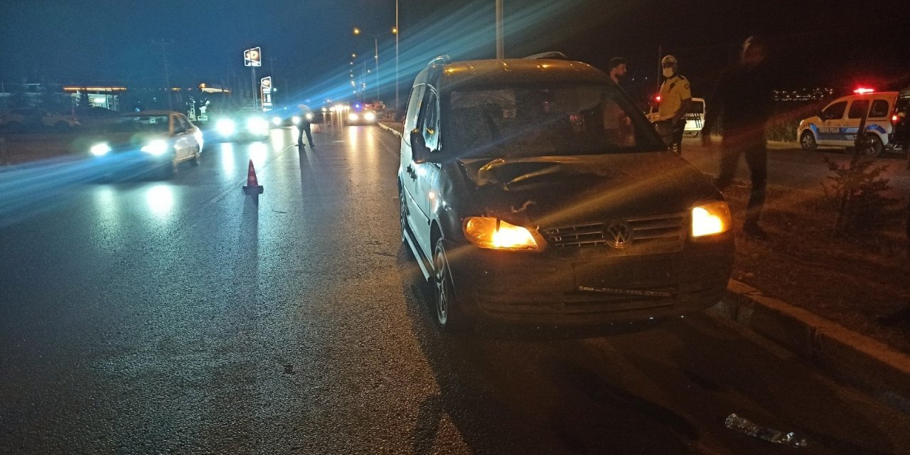 Otomobilin çarptığı 15 yaşındaki genç ağır yaralandı