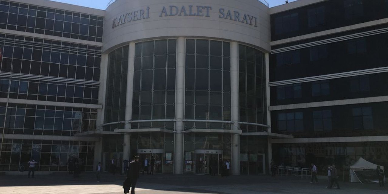 FETÖ/PDY üyesi ihraç doktora 2 yıl 22 gün hapis cezası