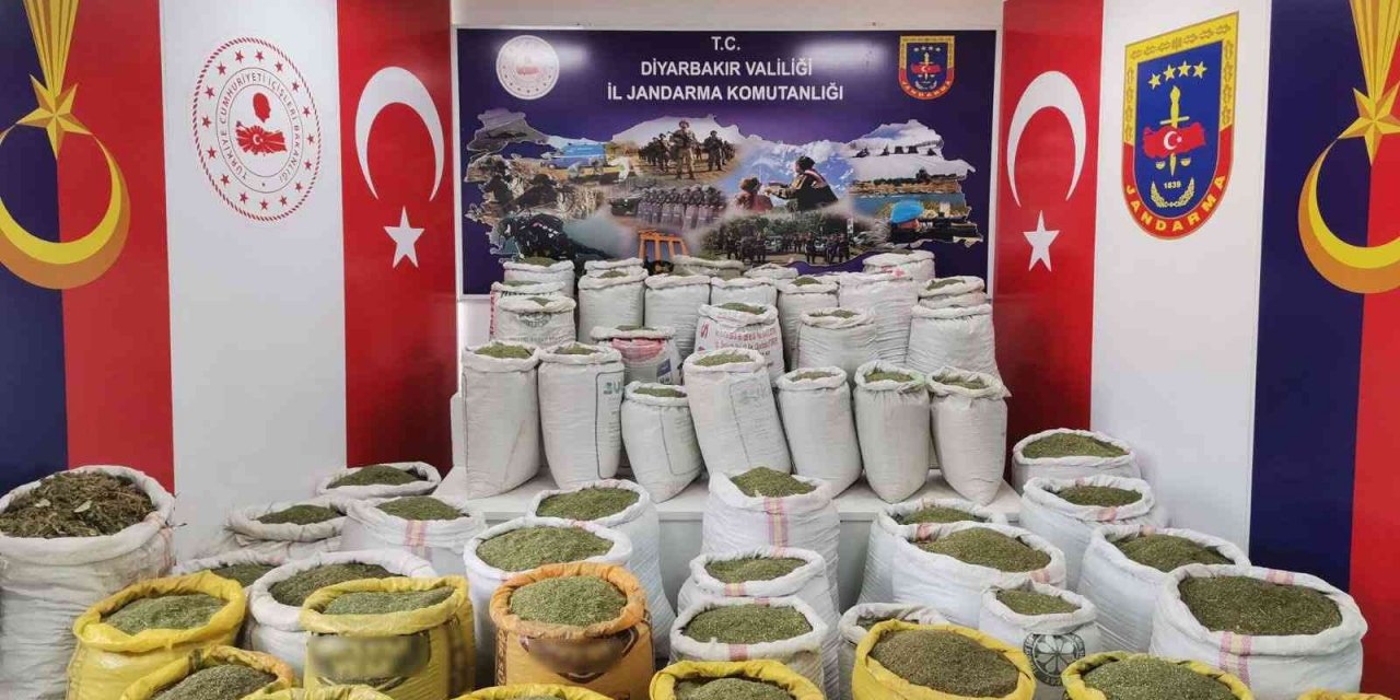 Diyarbakır’da 2 tona yakın uyuşturucu ele geçirildi