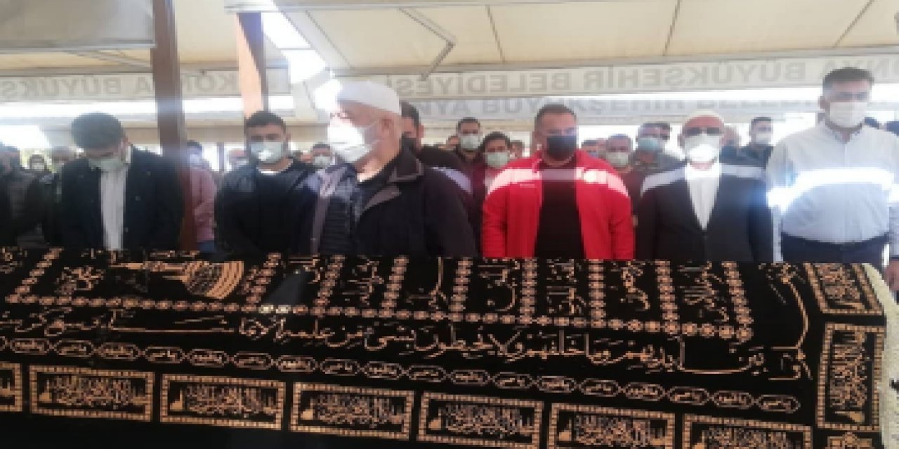 Haşim Bayram'ın eşi yaşamını yitirdi