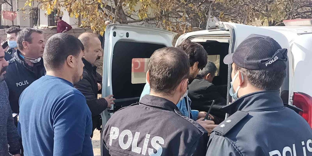 Dünürlerini Katleden Kişi Cezaevinde İntihar Etti