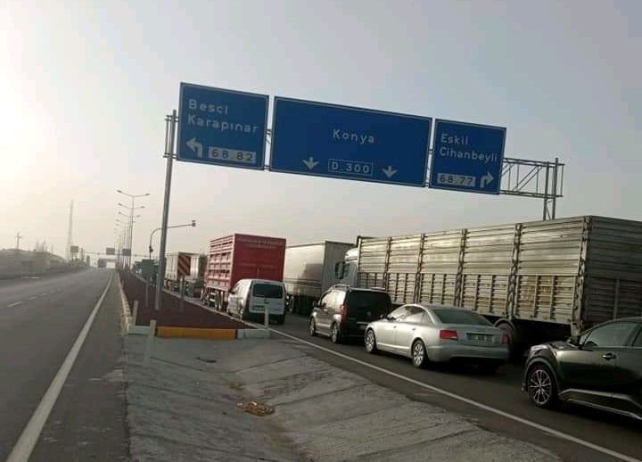 Aksaray-Konya yolu trafiğe kapatıldı