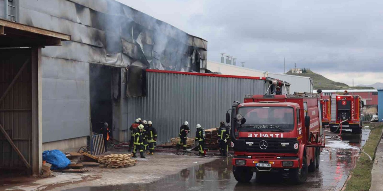 Fabrika yangını böyle başladı