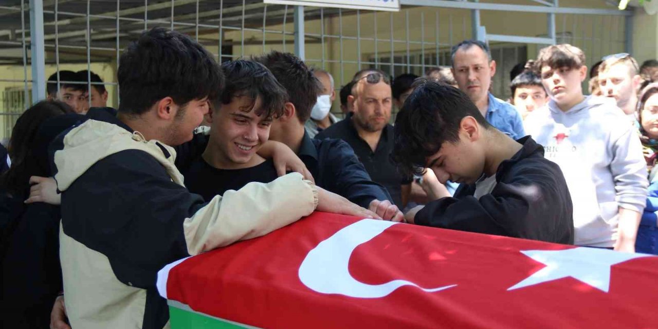 78 günlük yaşam mücadelesini kaybeden milli sporcu son yolculuğuna uğurlandı