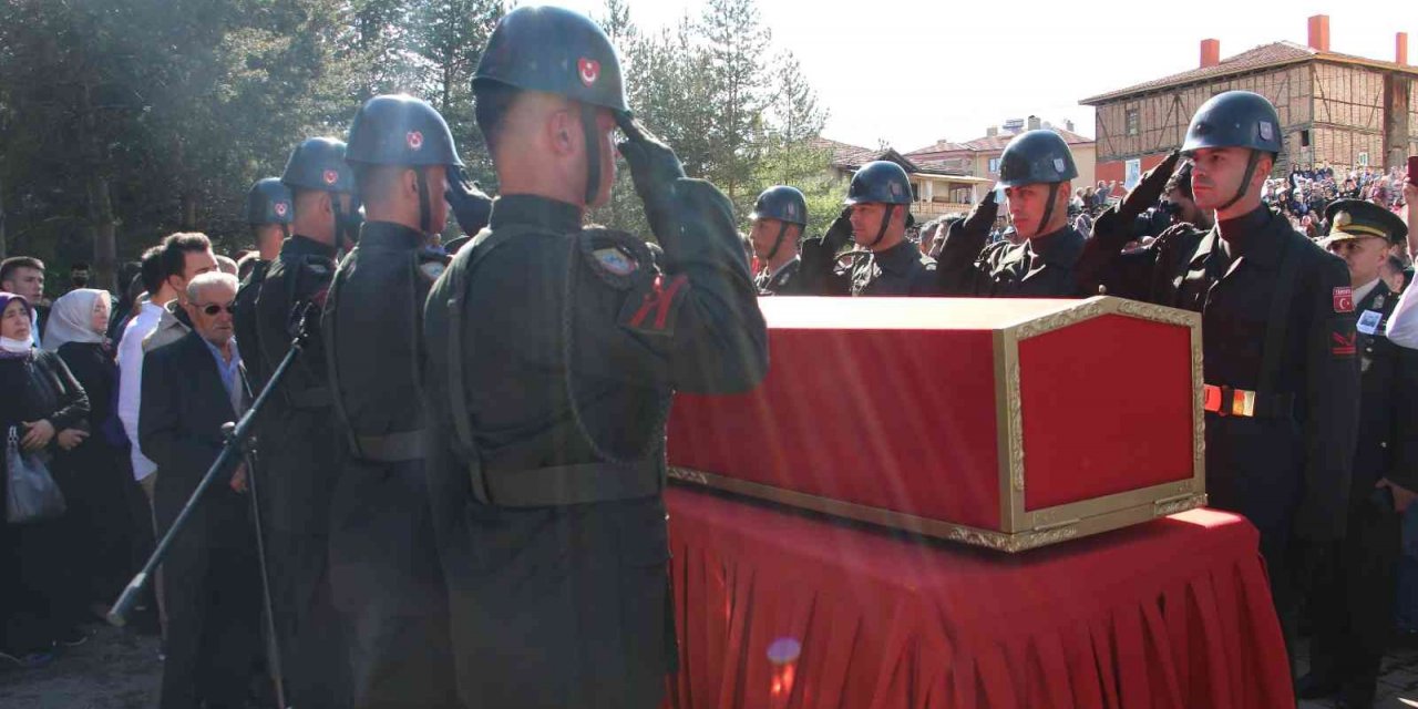 Pençe-Kilit Operasyonu şehidi Onur Doğan son yolculuğuna uğurlandı