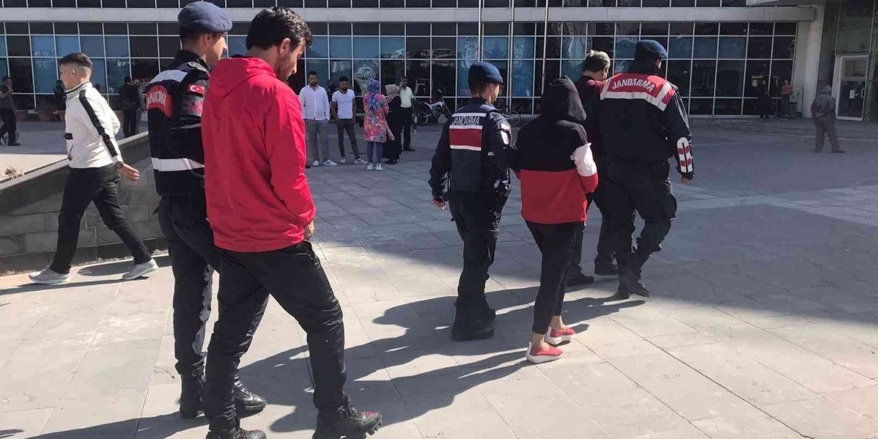 100 bin TL nakit para çalan 3 şahıs yakalandı