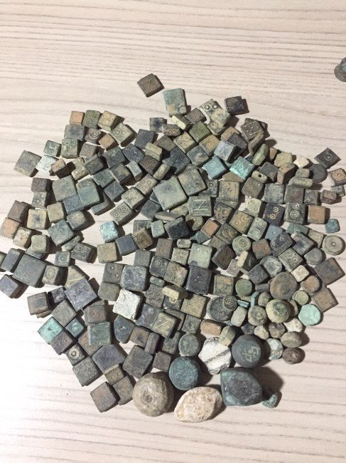 Konya’da bin 600 parça tarihi eser ele geçirildi