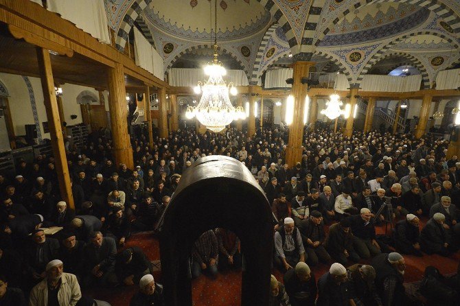 Meram’da Mevlid Kandili Özel Programı