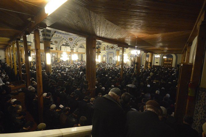 Meram’da Mevlid Kandili Özel Programı