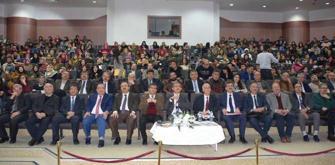 Selçuk’ta “Gönlümüzdeki Mevlana” söyleşileri