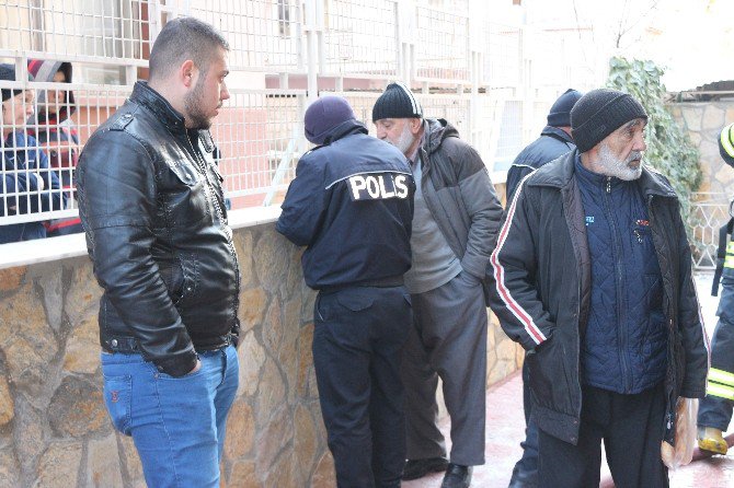 Suriyeli ailenin kaldığı evde yangın