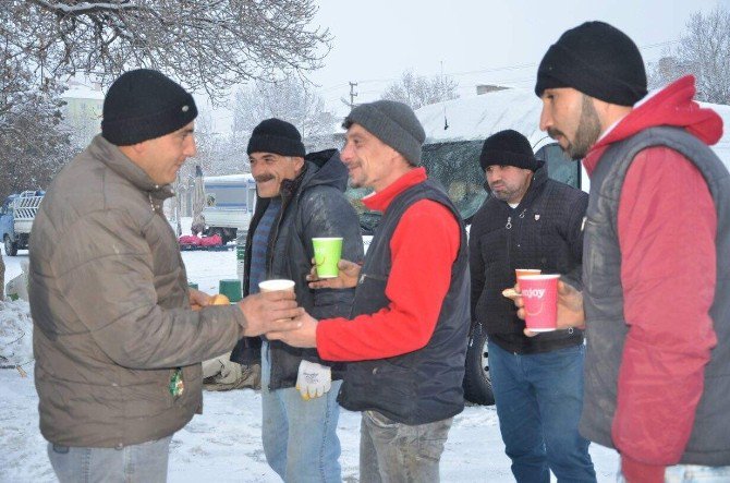 Ereğli’de pazar esnafına çorba ikramı