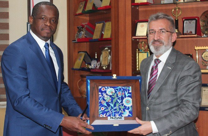 Gabon Büyükelçisi Konya sanayisi hakkında bilgi aldı