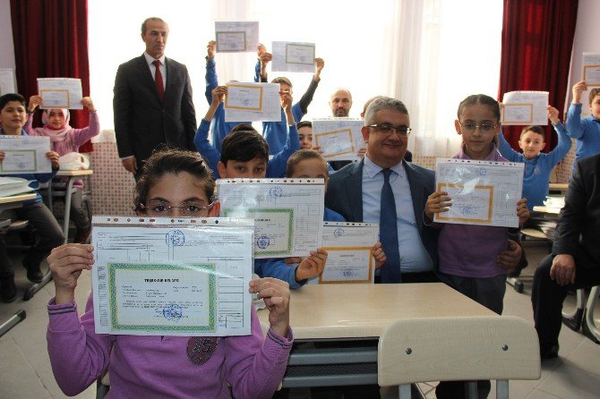 Aksaray’da 81 bin 319 öğrenci karne aldı