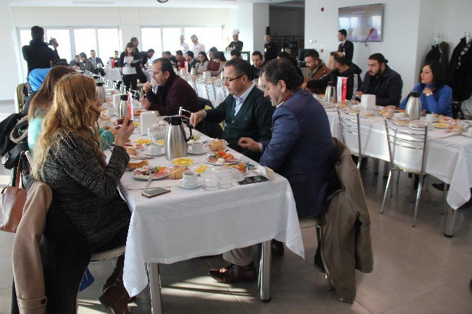 Medova Hastanesi basın mensuplarını ağırladı