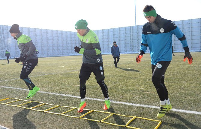 Konyaspor’da kupa mesaisi sürüyor