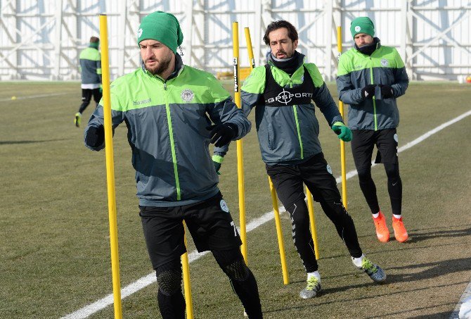 Konyaspor’da kupa mesaisi sürüyor