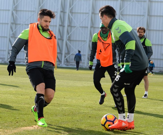 Konyaspor, Gençlerbirliği maçına hazırlanıyor