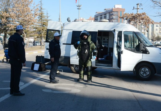 Aksaray’da şüpheli valiz paniği