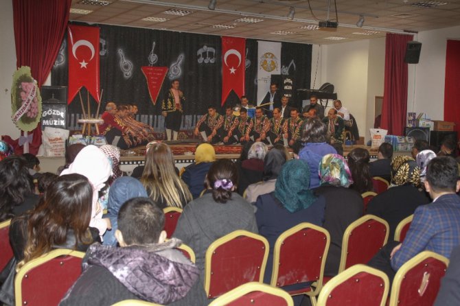 Yunak MYO öğrencileri moral gecesinde bir araya geldi