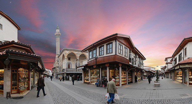 Bedesten’in canlanması için Belediye-Esnaf işbirliği