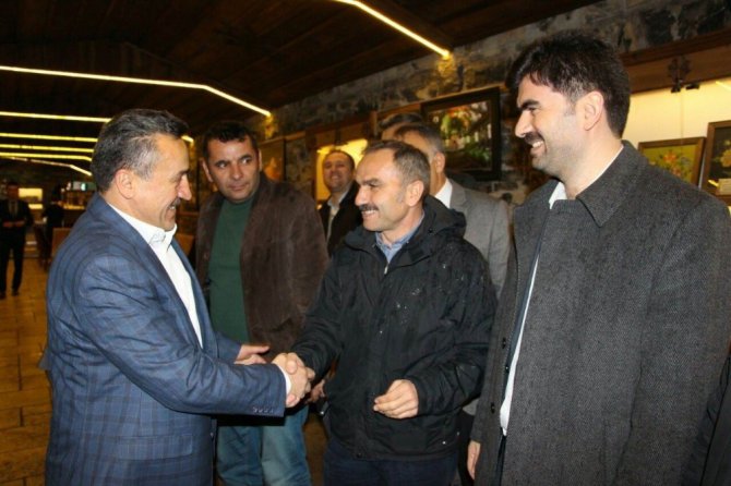 Başkan Tutal, lise müdürleri ile yemekte buluştu