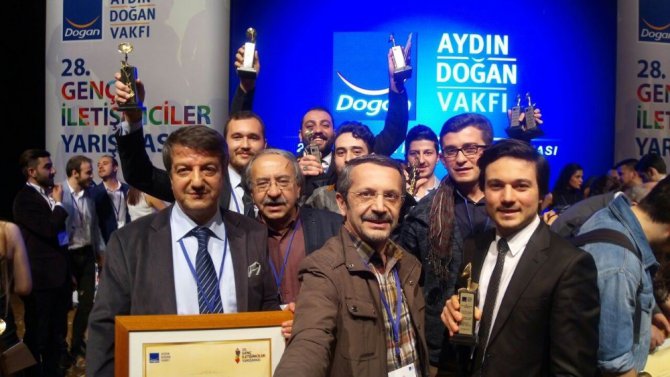 Genç İletişimciler Yarışmasında Selçuk İletişime 7 ödül