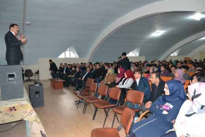 Kulu’da Mehmet Akif Ersoy anıldı