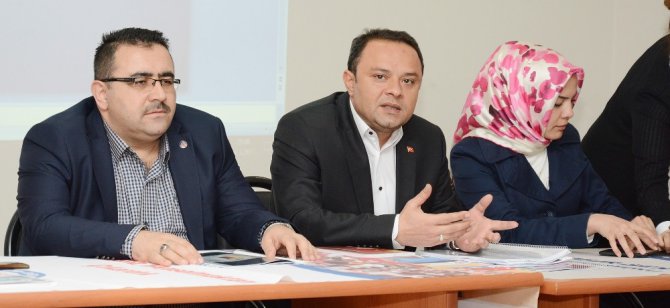 Aksaray AK Parti heyeti öğretmenlerle buluştu