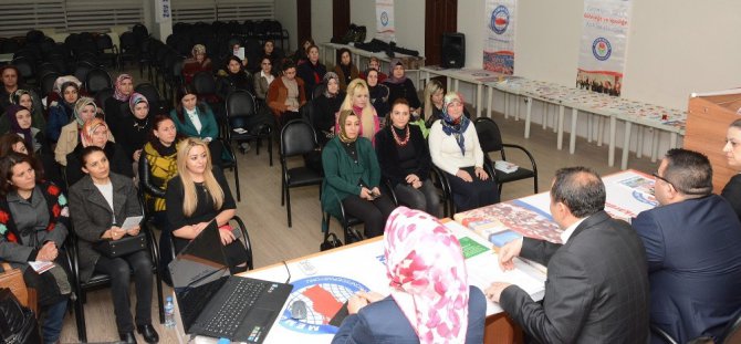 Aksaray AK Parti heyeti öğretmenlerle buluştu