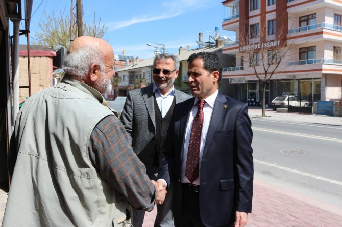 Milletvekili Altunyaldız, esnafla bir araya geldi