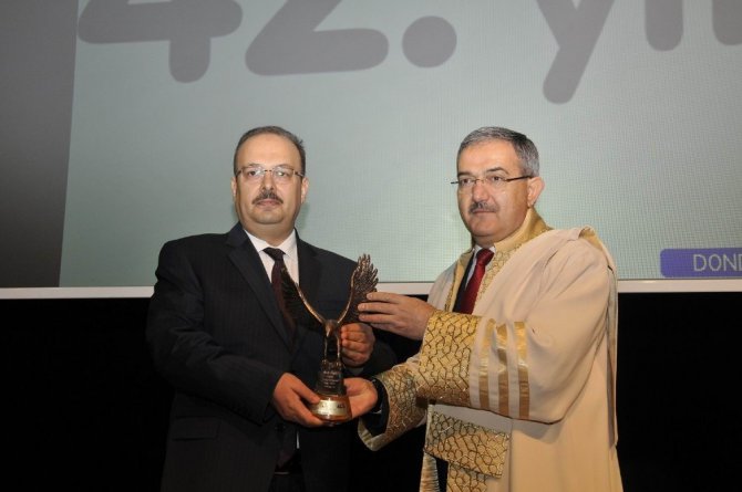 Selçuk Üniversitesi 42 yaşında