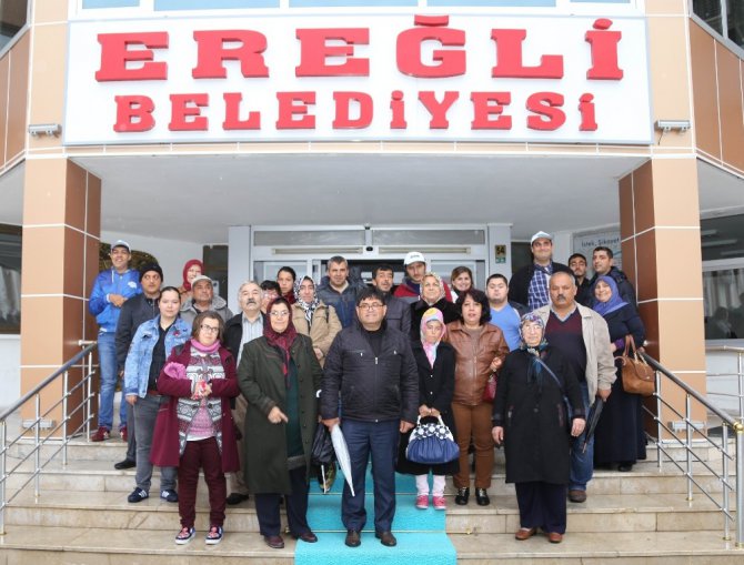 Ereğli Belediyesi’nden engelli vatandaşlar için Konya kültür gezisi