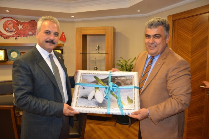 AK Parti’li Uysal’dan Başkan Özgüven’e ziyaret