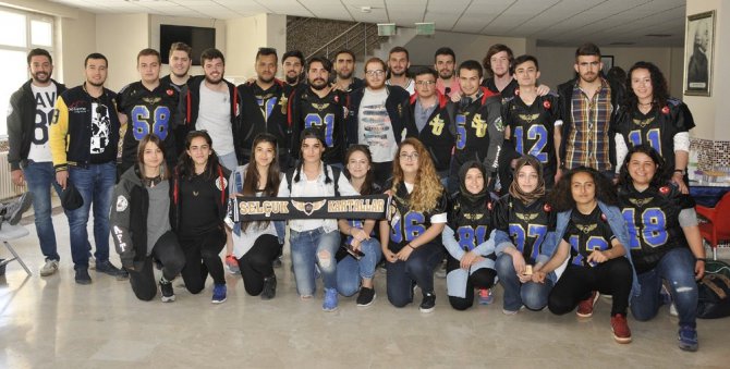 Selçuk’tan Kızılay’a kan bağışı