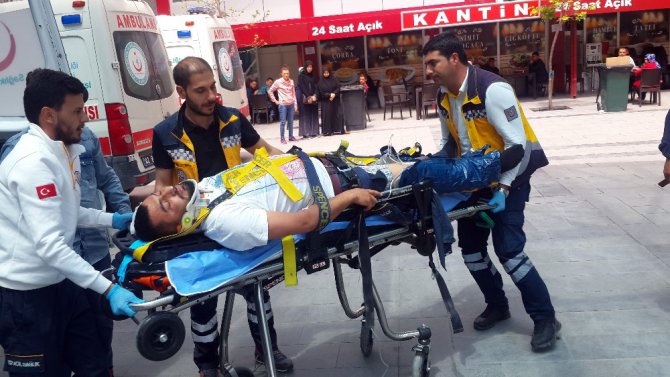 Konya’da ambulansla otobüs çarpıştı: 3 yaralı