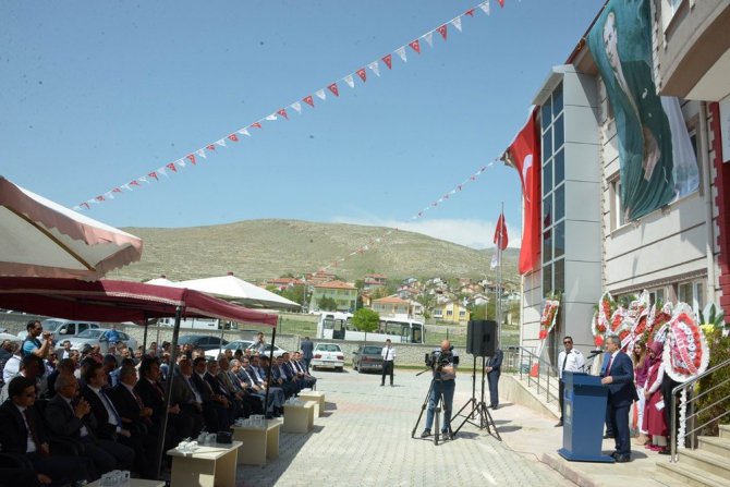 Selçuk Üniversitesi Yunak MYO açıldı