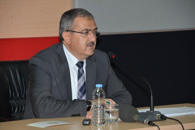 Rektör Şahin: “Devletin stratejik üniversitesi olmalıyız”