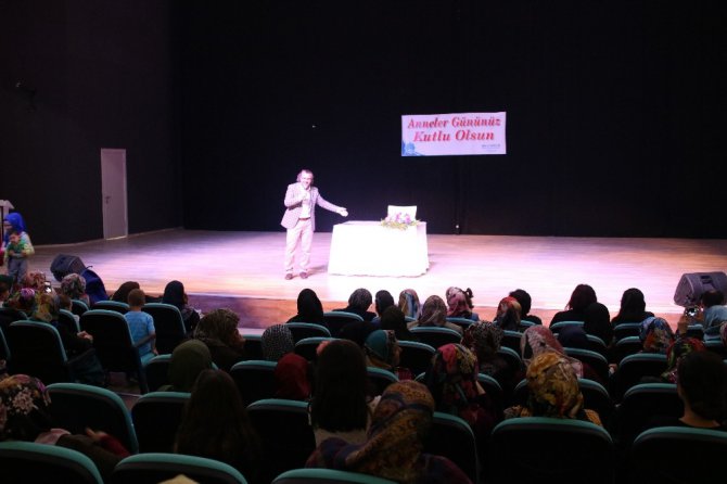 Beyşehir’de ‘Mutlu Anne, Mutlu Aile” konferansı