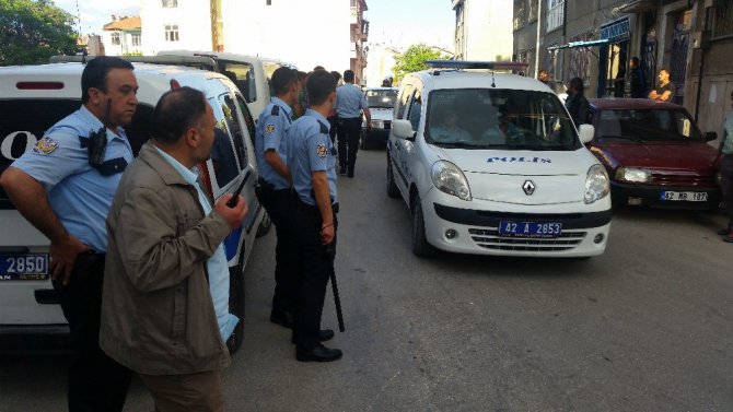 Konya’da iki aile arasında bıçaklı, sopalı kavga: 5 yaralı