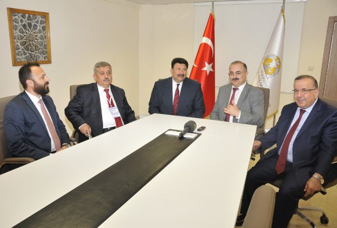 SÜ ile İTÜ-KKTC arasında iş protokolü imzalandı