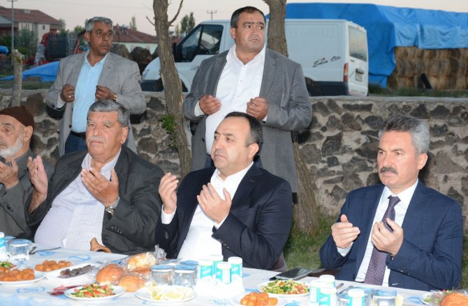 Aksaray’da tarım işçileri iftar sofrasında buluştu