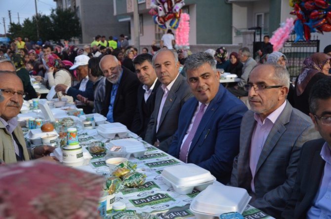 Ereğli’de mahalle iftarlarında Ramazan coşkusu