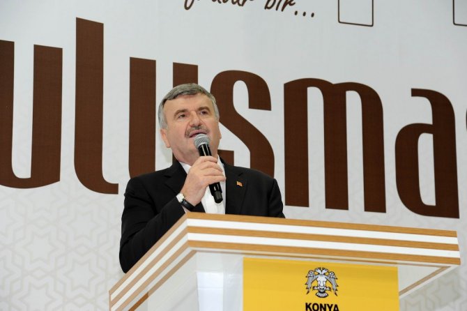 Başkan Akyürek, muhtarlarla iftarda buluştu