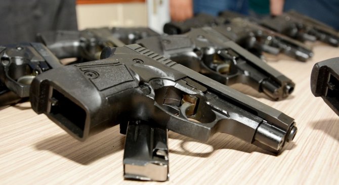 PKK’nın silah taşıyıcısı 18 tabancayla Aksaray’da yakalandı