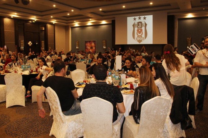 Beşiktaşlılar iftar programında bir araya geldi