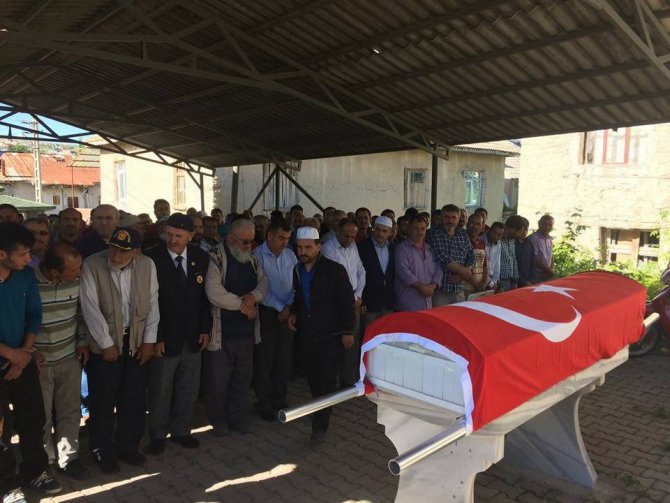 Beyşehir’de vefat eden Kıbrıs Gazisi toprağa verildi