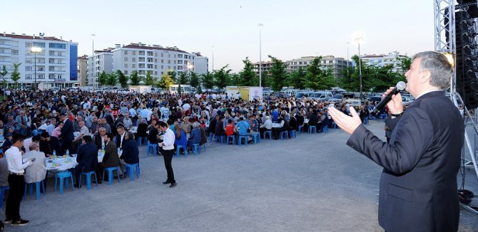 Akyürek: “Konya’nın başarısı birlik ve beraberlikten kaynaklanıyor”