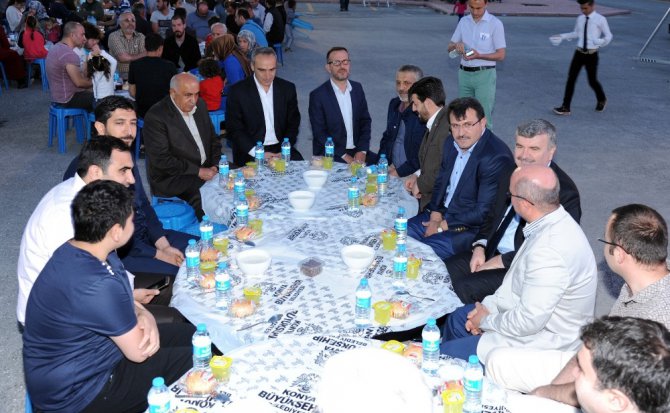 Akyürek: “Konya’nın başarısı birlik ve beraberlikten kaynaklanıyor”