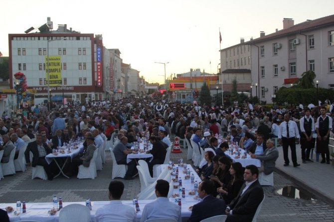 Cihanbeyli’de iftar programı